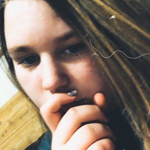 Meet your Posher, Zoe